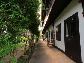 Villa Lao Hotel