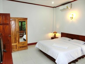 Villa Sisavad