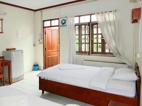 Villa Sisavad