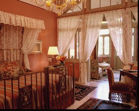 Albergo