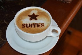 Etoile Suites