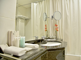 Gefinor Rotana