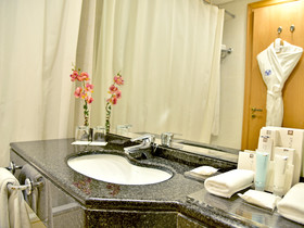 Gefinor Rotana