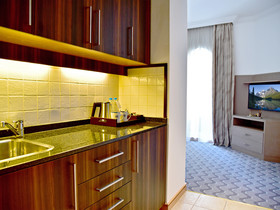 Gefinor Rotana