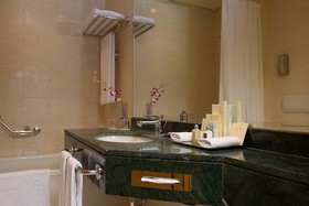 Gefinor Rotana