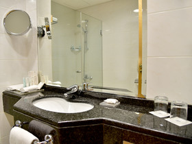 Gefinor Rotana