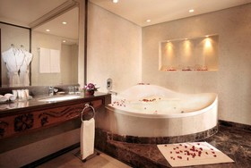 Gefinor Rotana