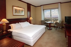 Hilton Beirut Metropolitan Palace Hotel
