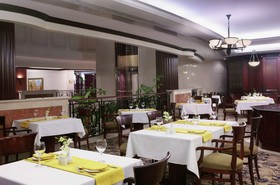 Hilton Beirut Metropolitan Palace Hotel