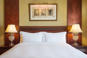 Hilton Beirut Metropolitan Palace Hotel