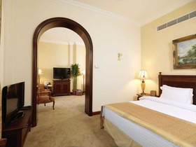 Le Patio Boutique Hotel