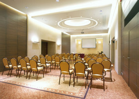 Ramada Plaza by Wyndham Beirut Raouche