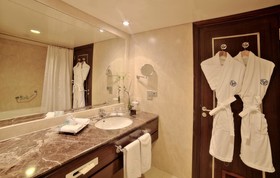 Raouché Arjaan by Rotana