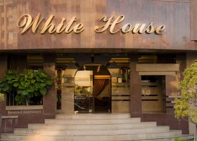 White house Apartments