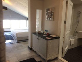 Cherry Blossom Boutique Hotel