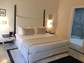 Cherry Blossom Boutique Hotel