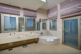 Cherry Blossom Boutique Hotel