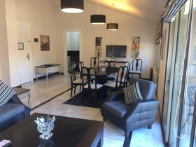 Cherry Blossom Boutique Hotel