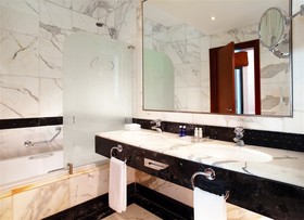Grand Hills, a Luxury Collection Hotel & Spa, Broumana