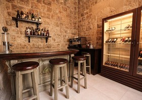 Deir Al Oumara Hotel