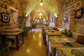 Deir Al Oumara Hotel