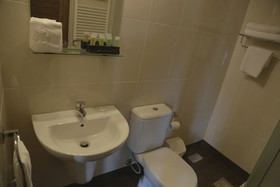 The Lodge Inn