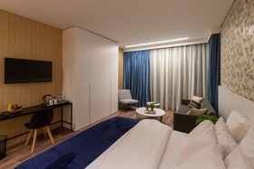 Votre Hotel