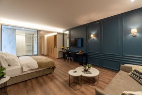 Votre Hotel
