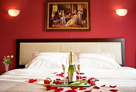 Al Murjan Palace Hotel