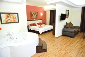 Al Murjan Palace Hotel
