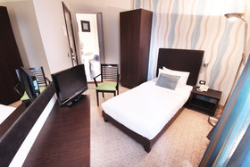 BayInn Hotel