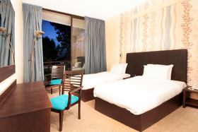 BayInn Hotel