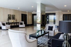 Burj On Bay Hotel
