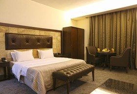 Reston Hotel