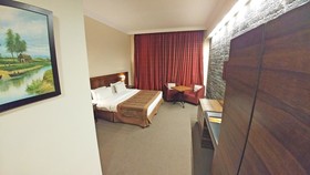 Reston Hotel
