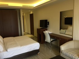 Aphrodite Hotel