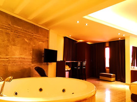 Aphrodite Hotel