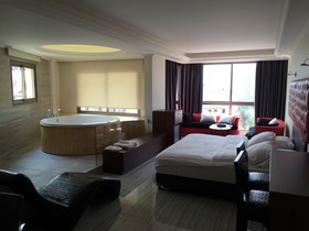 Aphrodite Hotel