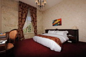 Cristal Grand Kadri Hotel