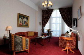 Cristal Grand Kadri Hotel