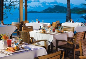 Sandals Halcyon Beach