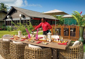 Sandals Halcyon Beach