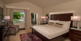 Sandals Halcyon Beach