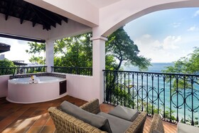 Cap Maison Luxury Resort & Spa