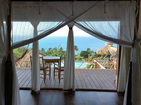 Tet Rouge Resort