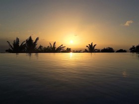 Tet Rouge Resort