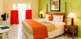 Bay Gardens Inn