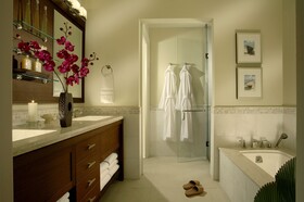 The Landings Resort & Spa