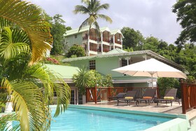 Marigot Beach Club Hotel & Dive Resort