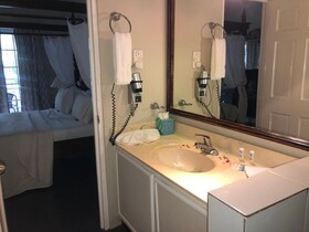 Marigot Beach Club Hotel & Dive Resort